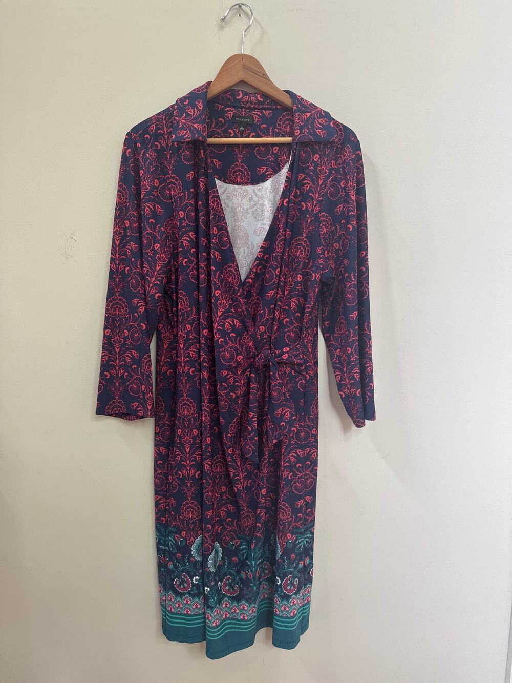Talbots Size XL Effortless Jersey Kelley Dress Floral Damask Border Midi VNeck